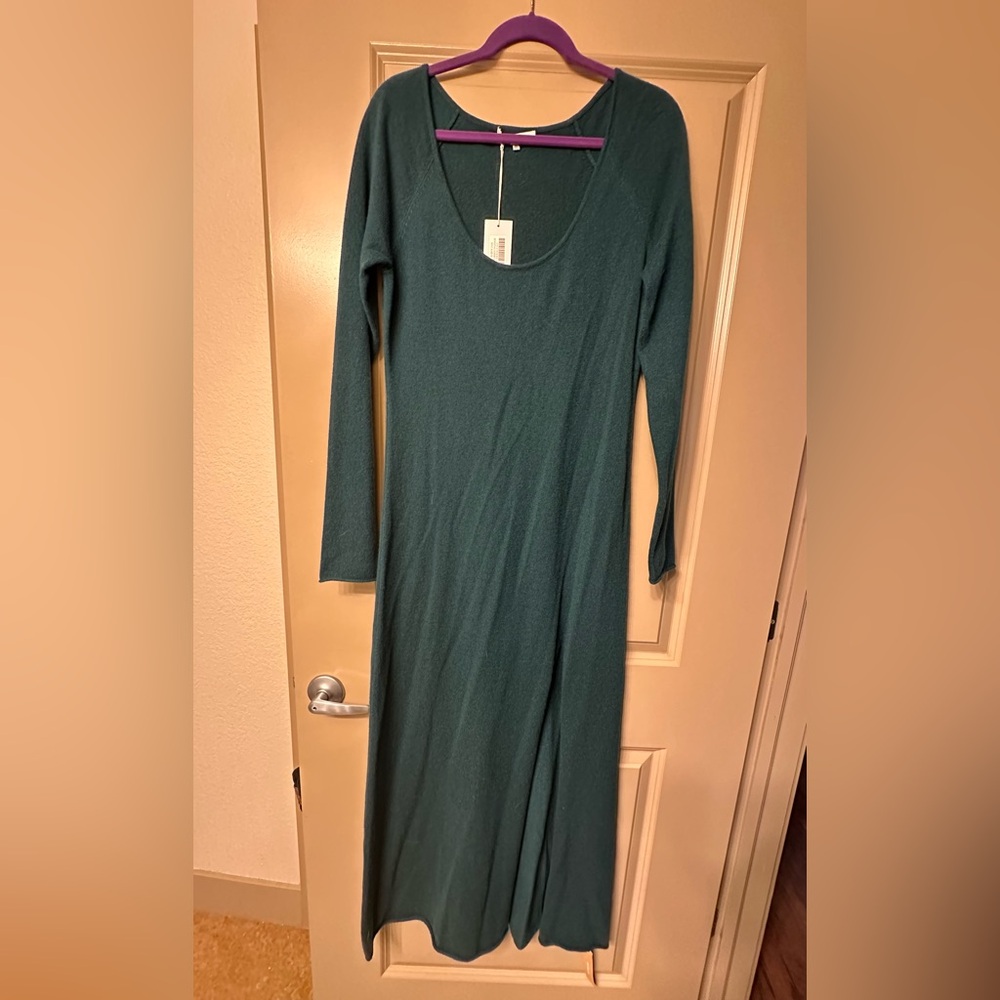 NWT Reformation Jennita Cashmere Midi Dress in Green